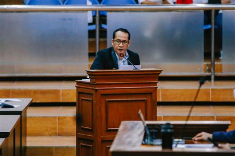 Councilor Vic Bernardo .
